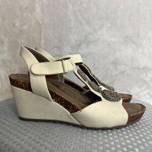 Natural Soul Naturalizer Wedge Sandals Womens 7M Tristin Faux Leather Comfort